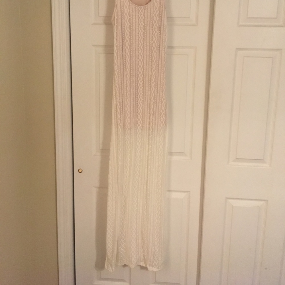 Beautiful Ivory Lace Maxi